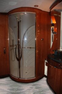 8175 vip lav lkg fwd left01 final